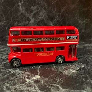 London Red Double Decker Bus Toy Die-Cast Metal Model Collectible Gift for Kids